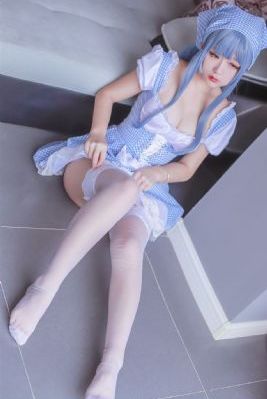 w两个世界在线观看免费完整版_HD手机免费观看完整