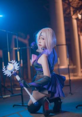 女生光屁股_高清高清完整版