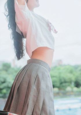 迫降航班电影在线观看免费完整版_剧情片完整在线观看